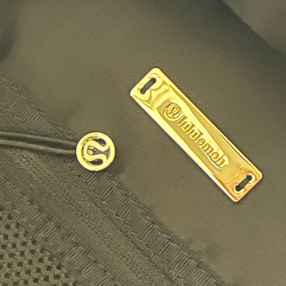 Lululemon City Adventurer Backpack Mini 10L color Black/gold Elevated Minimalist - Picture 12 of 12